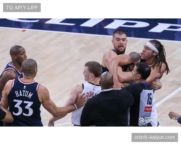 戈登曾带伤强行复出G4，移动发力吃力影响轮换效果